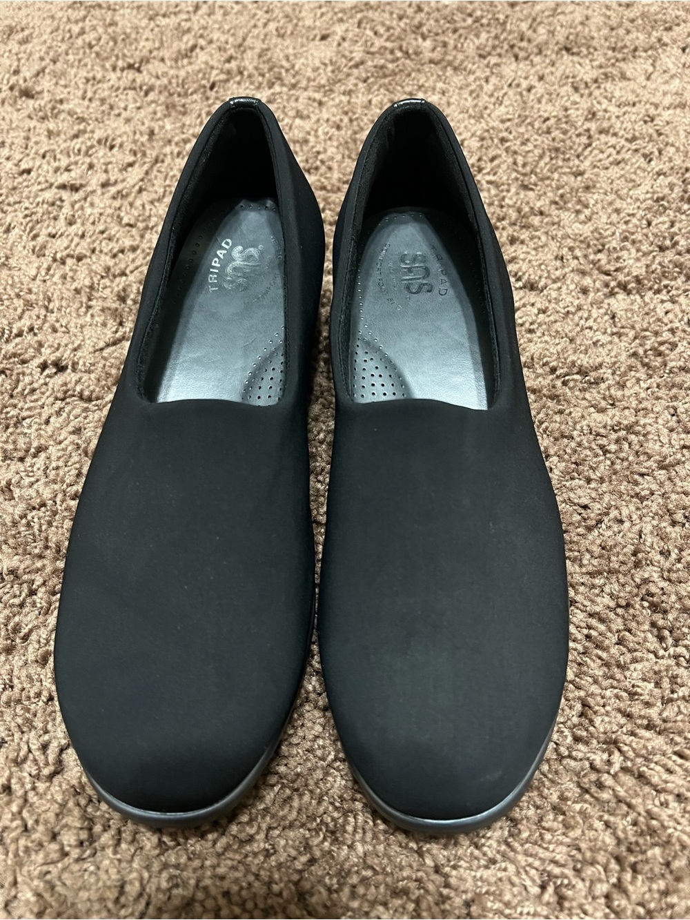 SAS Bliss Slip-On wedge in Black- Sz-8